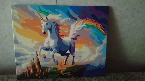 Фотографии готовых работ картин по номерам и алмазной мозаики