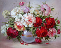 Роскошный букет разноцветных пионов