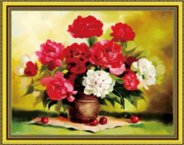 Пионы в вазе и черешня на столе