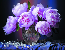 Букет пионов и жемчужины