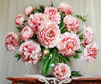 Большой букет розовых пионов