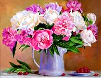 Пионы в белом графине