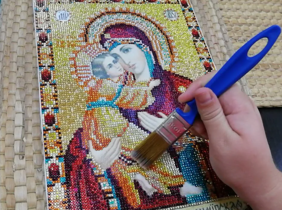 чем покрыть картину из алмазной мозаики чем покрыть картину из алмазной мозаики